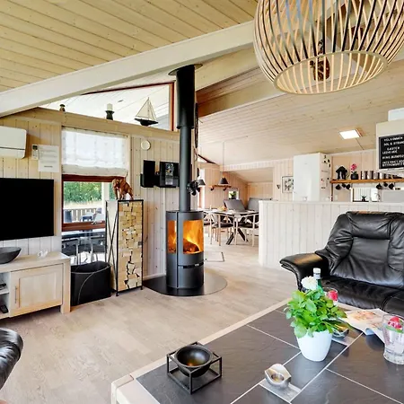 Ela - 500m From The Sea By Interhome Hébergement de vacances